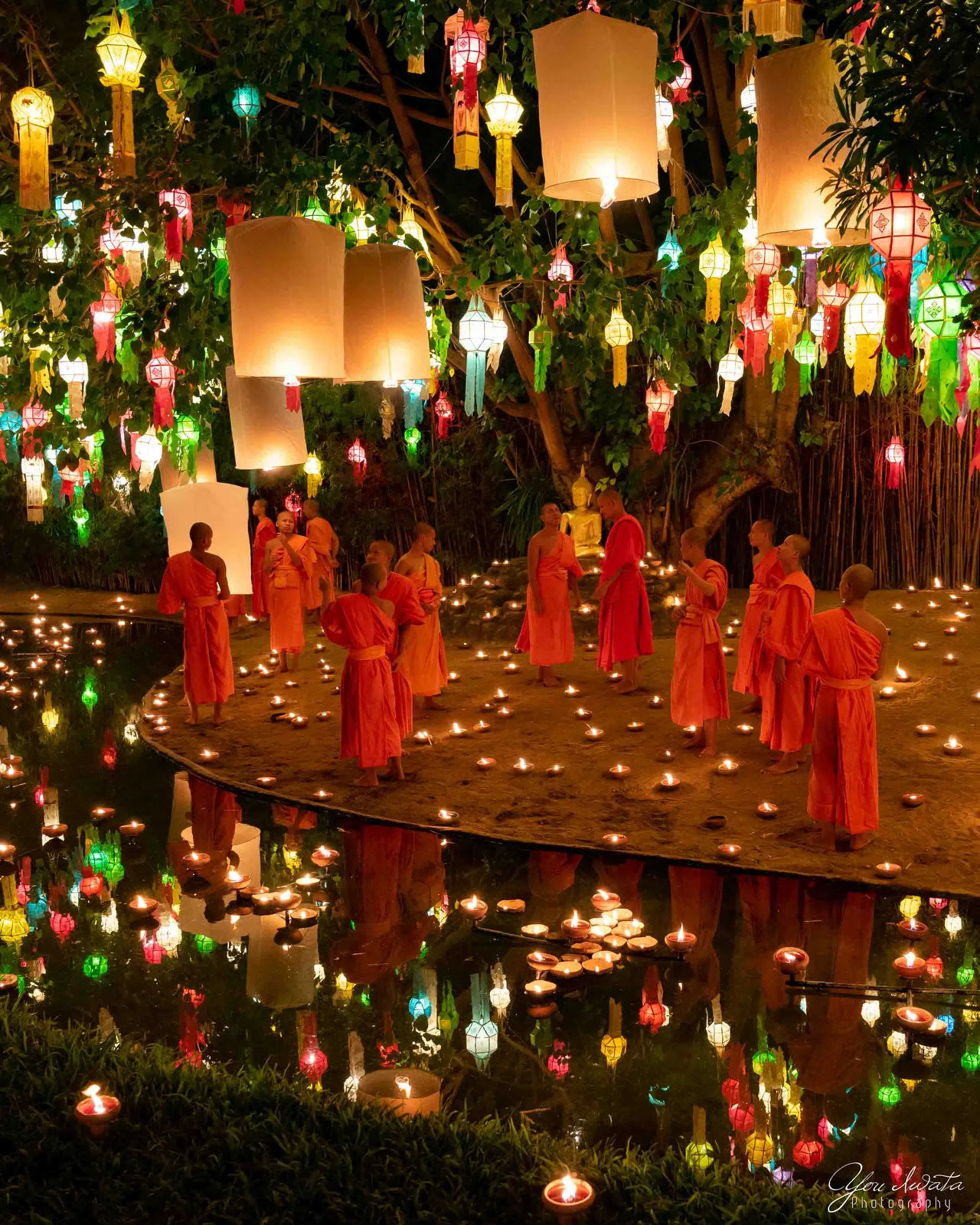 Lights of Prayer — 祈りの灯